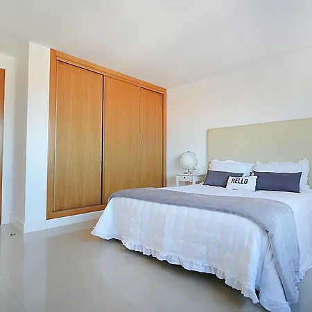 Apartamento Con Terraza Con Vistas Al Mar